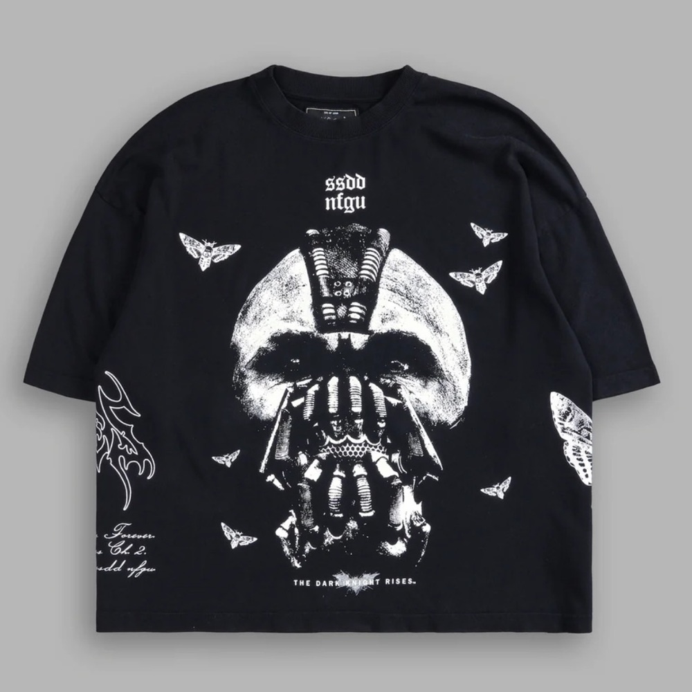 DARC SPORT / CIVIL REGIME BANE IS ALIVE PREMIUM "BOX CUT" TEE IN BLACK